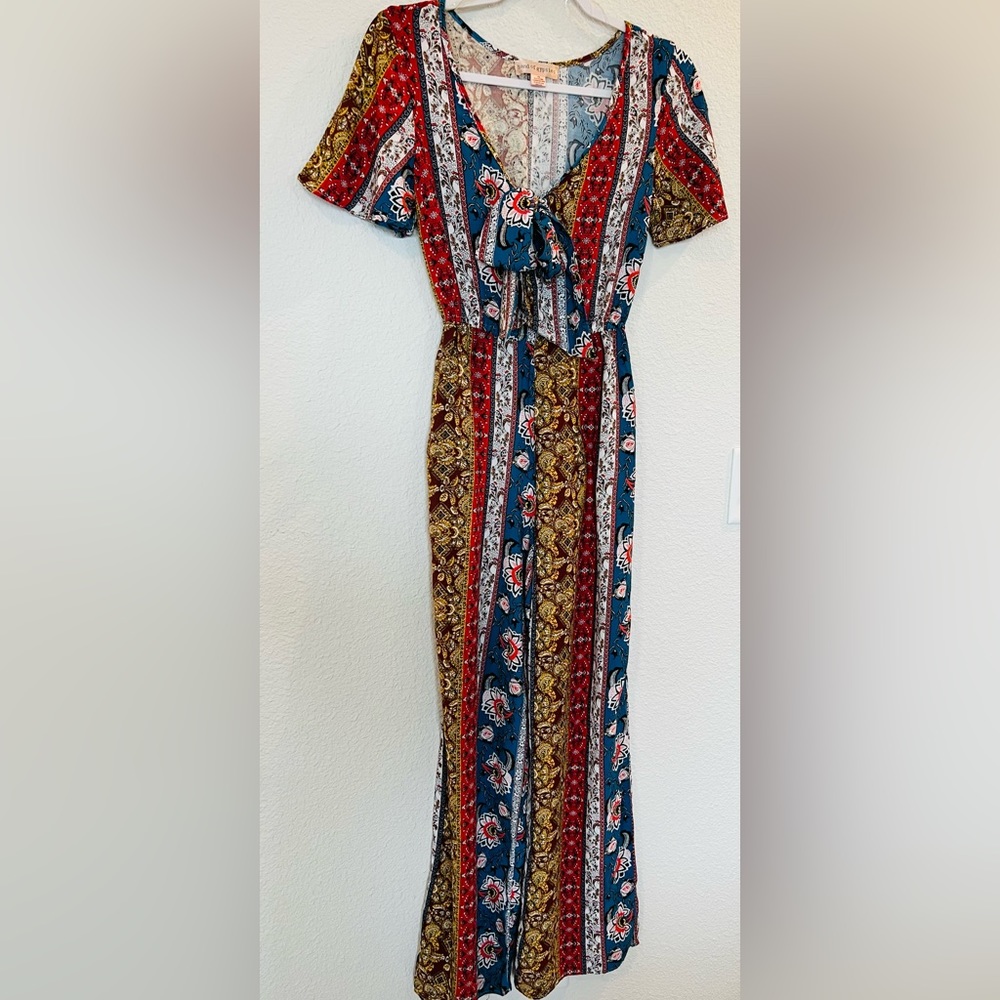 BAND OF GYPSIES BOHO MULTICOLOR KEYHOLE FRONT TIE PANT JUMPSUIT SIZE XS